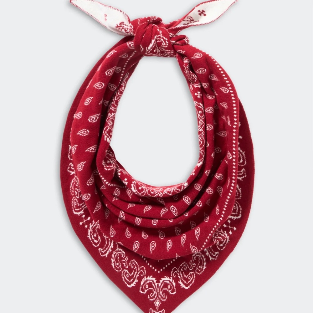 Guest In Residence Wild Rag